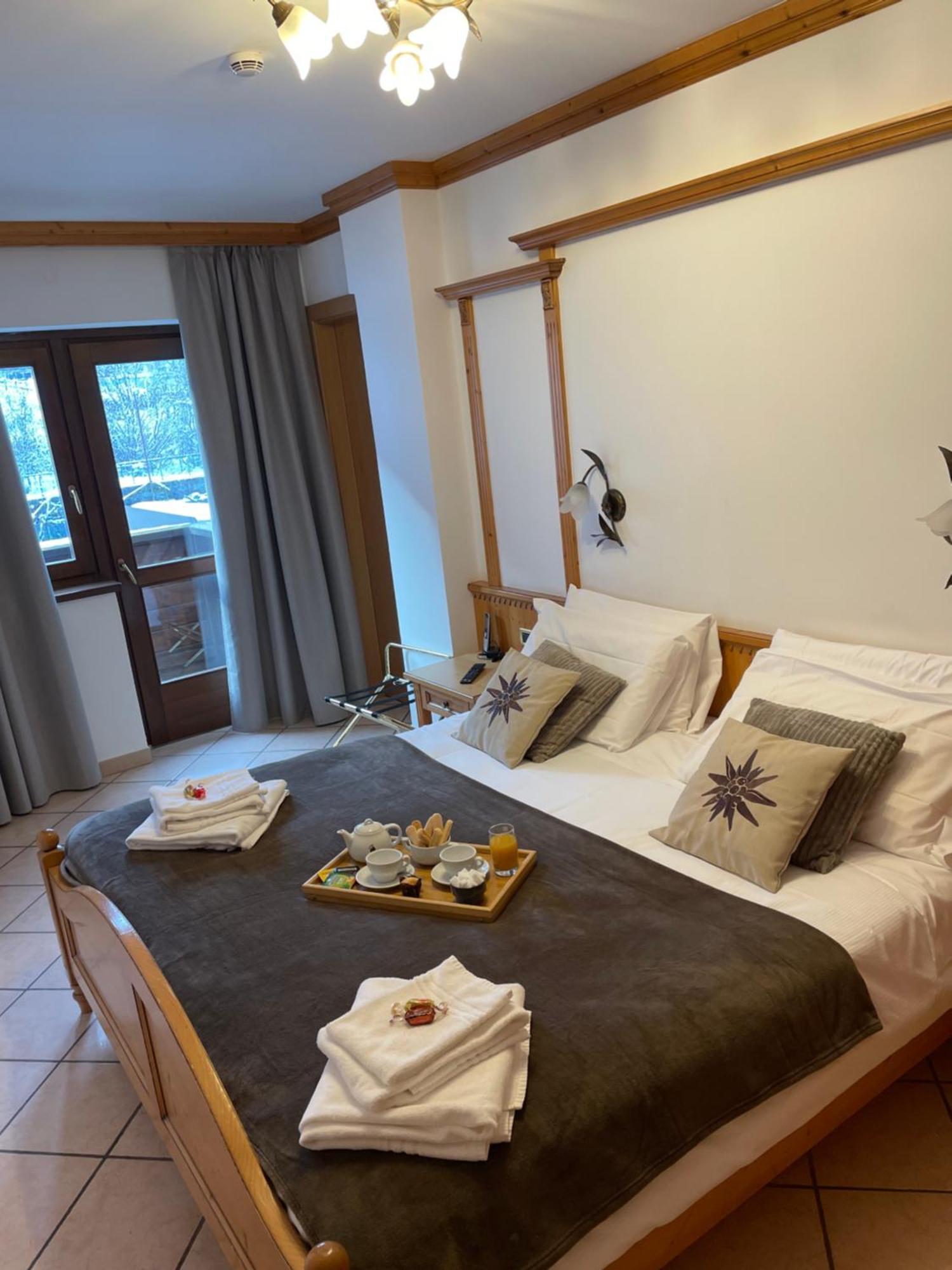 Hotel Valle Verde - Rent Ski & Bike Tarvisio Esterno foto