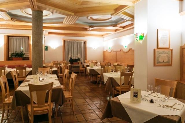 Hotel Valle Verde - Rent Ski & Bike Tarvisio Esterno foto